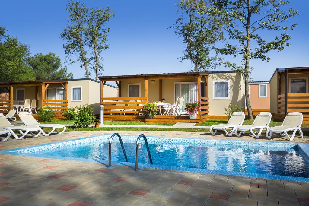 Maistra Camping Valkanela Mobile Homes Фунтана Экстерьер фото